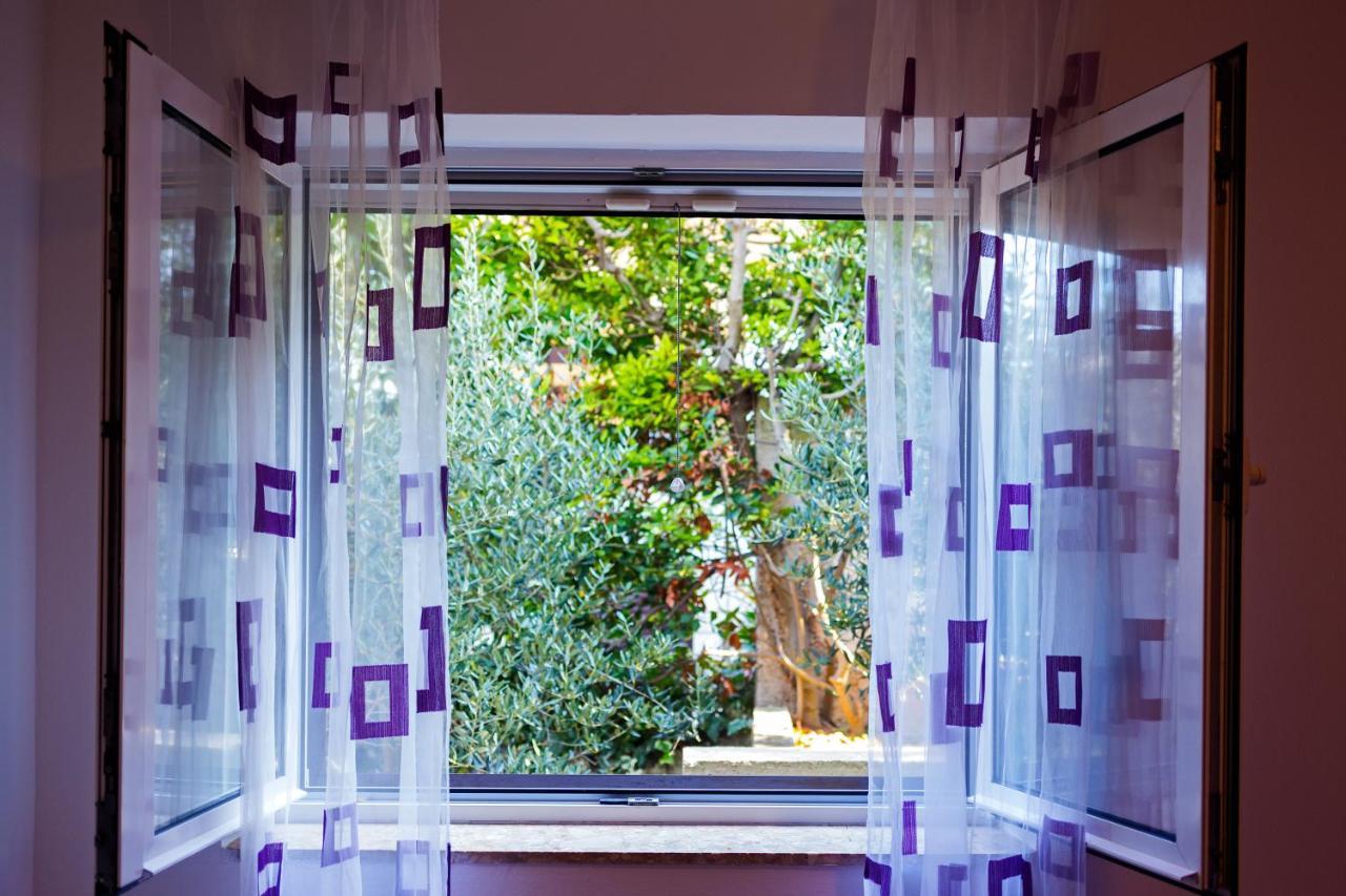Seaview Guesthouse - Zf Hvar هفار المظهر الخارجي الصورة